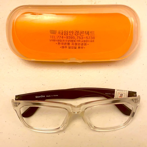 Korean Transparent eyeglasses with black legs - Picture 1 of 2